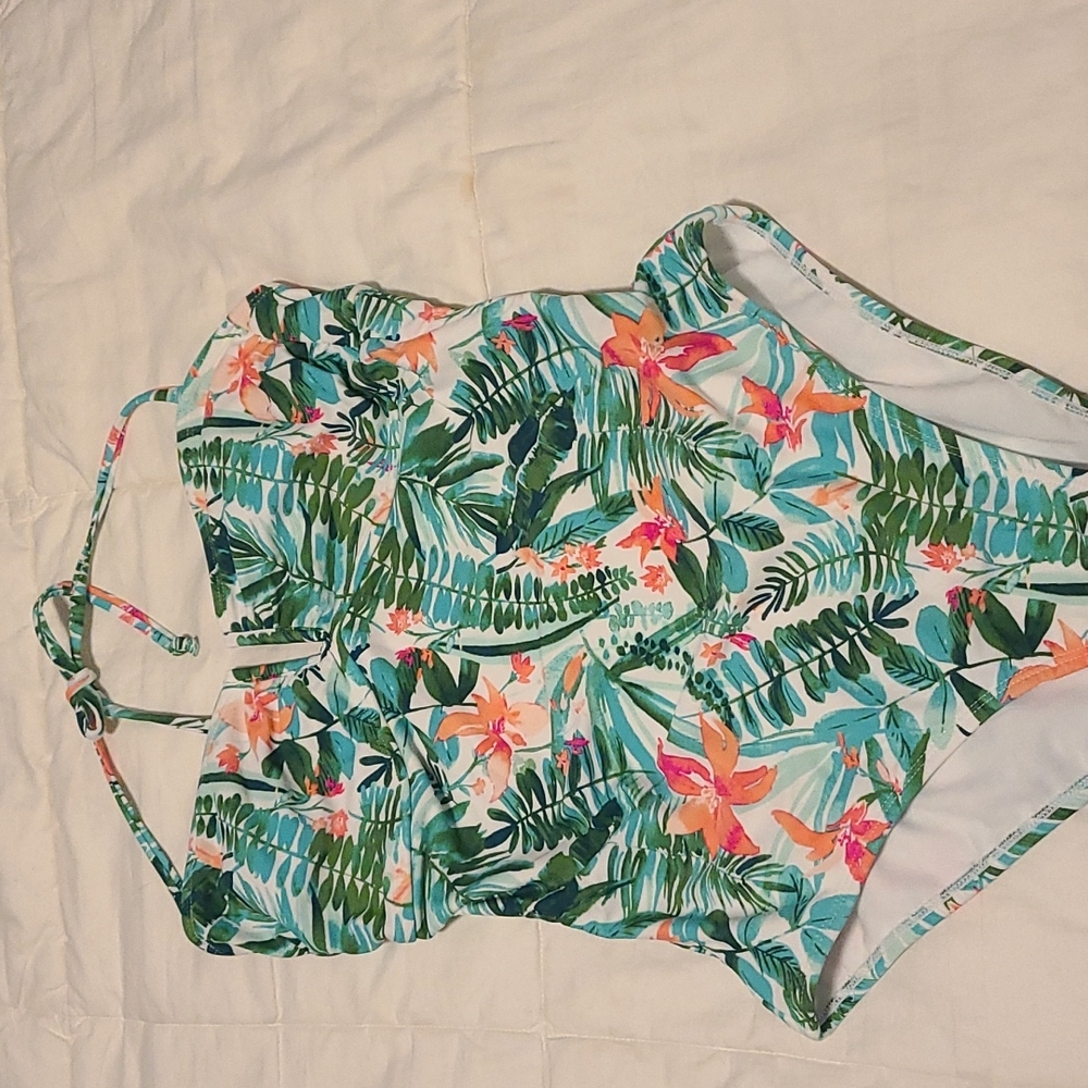 Old Navy swimsuit